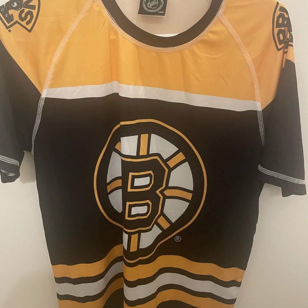 Black and Gold Boston Bruins Sports T-Shirt - Picture 2 of 9